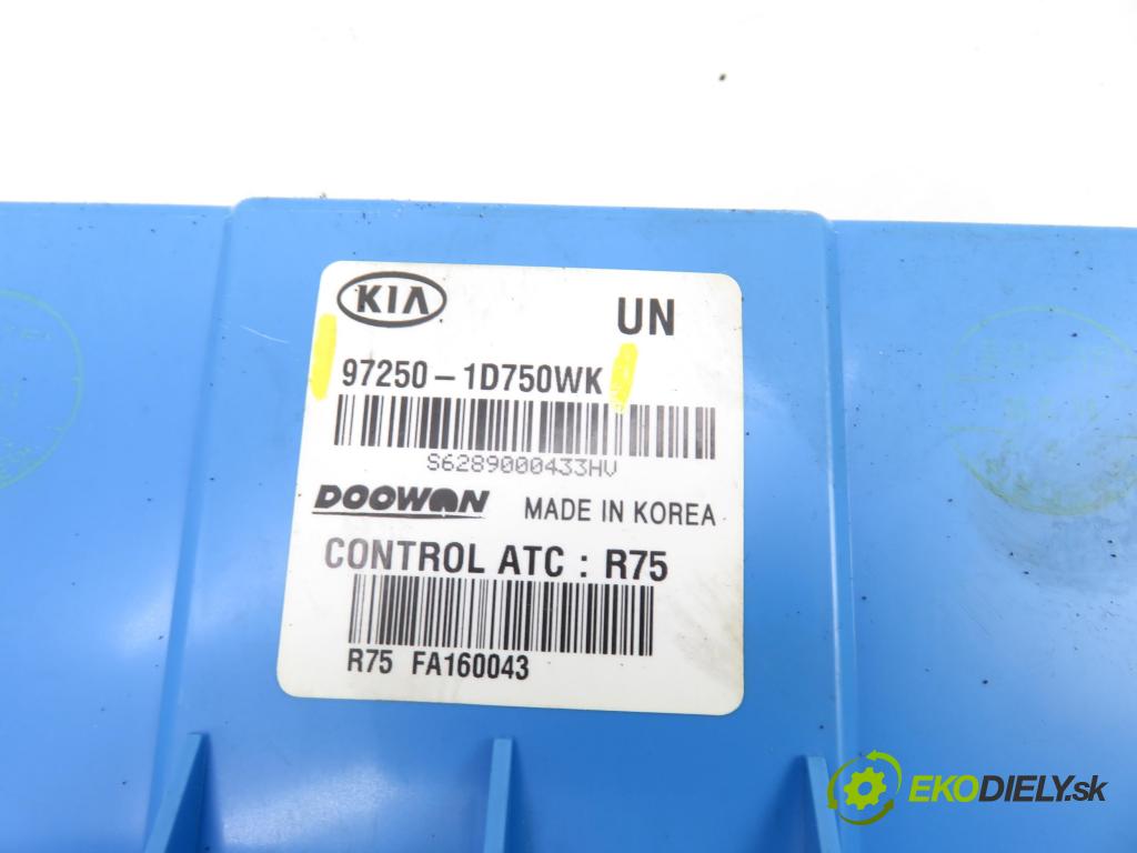 KIA CARENS III (UN) MINIVAN 2006 103,00 2.0 CRDi 140 1991,00 Panel kúrenia KLIMATRONIK 972501D750WK