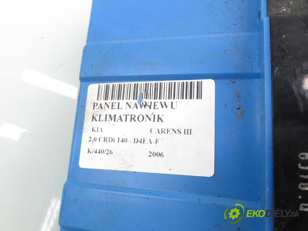 KIA CARENS III (UN) MINIVAN 2006 103,00 2.0 CRDi 140 1991,00 Panel kúrenia KLIMATRONIK 972501D750WK