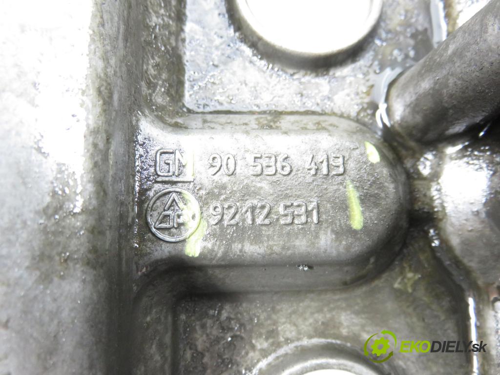 OPEL MERIVA A nadwozie wielkoprzestrzenne (MPV) (X03) MINIVAN 2003 92,00 1.8 - Z 18 XE 1796,00 kryt Ventilů 90536413 ; 9212531