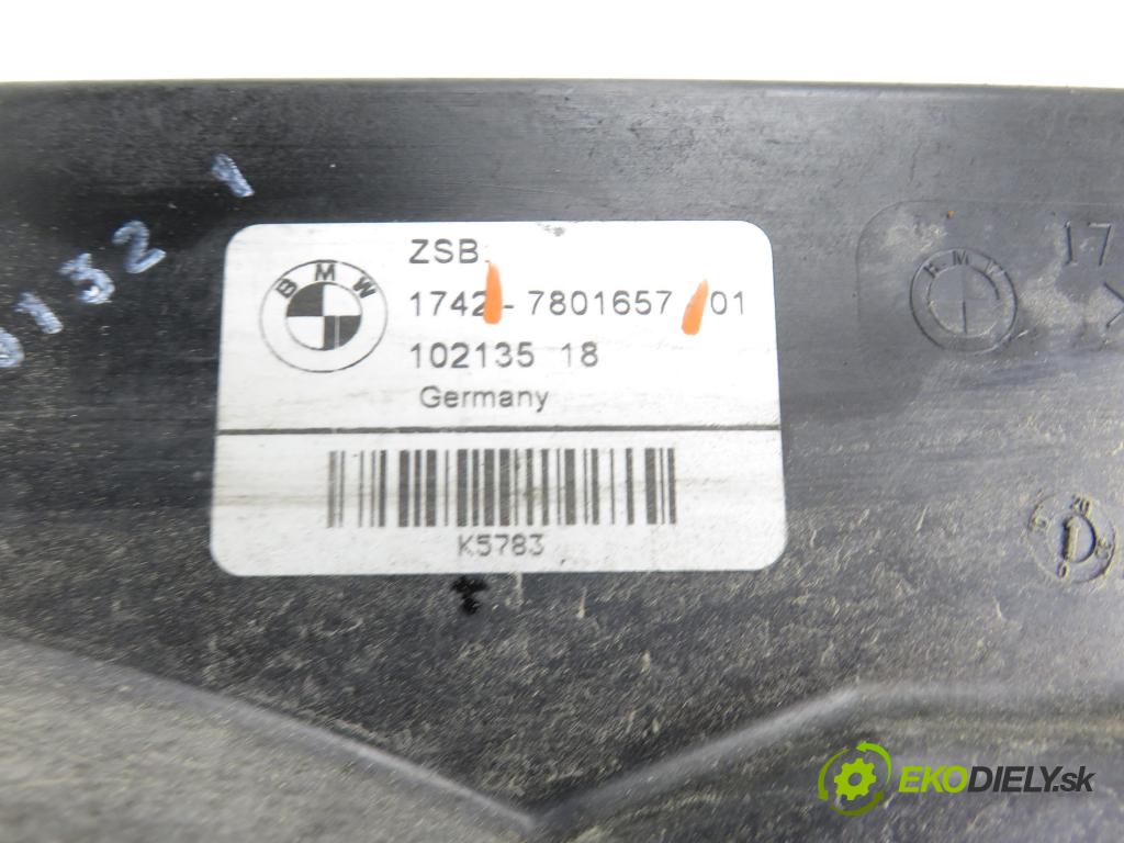 BMW 5 (E60) SEDAN 2006 120,00 520 d - M47 D20 (204D4) 1995,00 Ventilátor chladič klíma/voda 7561712 ; 3137229020 ; 1137328118