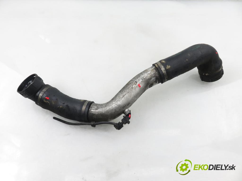 BMW 5 (E60) SEDAN 2006 120,00 520 d - M47 D20 (204D4) 1995,00 Rúra intercoolera turba 7790090