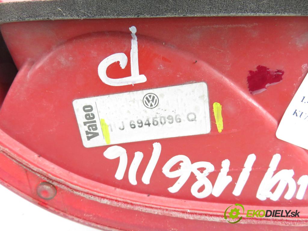 VW GOLF IV (1J1) HB 1999 55,00 1.4 16V - AXP 1390,00 světlo pravé zadní 1J6945096Q