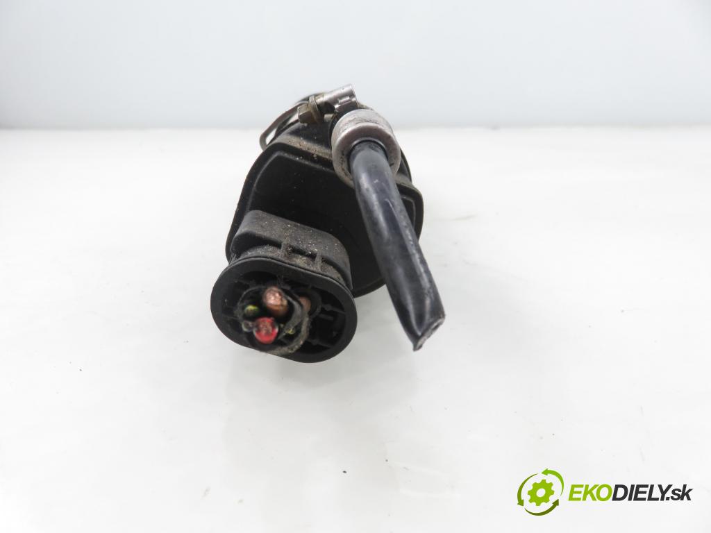 BMW 5 (E60) SEDAN 2006 120,00 520 d - M47 D20 (204D4) 1995,00 paliva 7799968