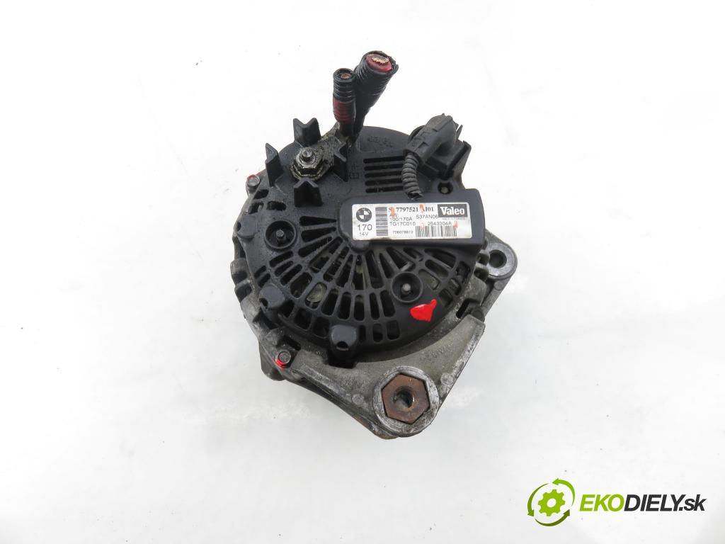 BMW 5 (E60) SEDAN 2006 120,00 520 d - M47 D20 (204D4) 1995,00 Alternátor 7797521 ; 2543304A (Alternátor)