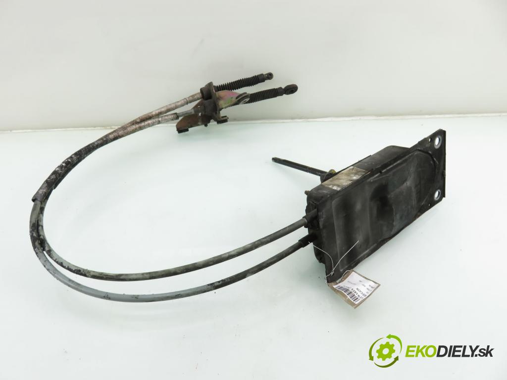 VW GOLF IV (1J1) HB 2000 81,00 1.9 TDI - AHF 1896,00 ZVEDÁK: