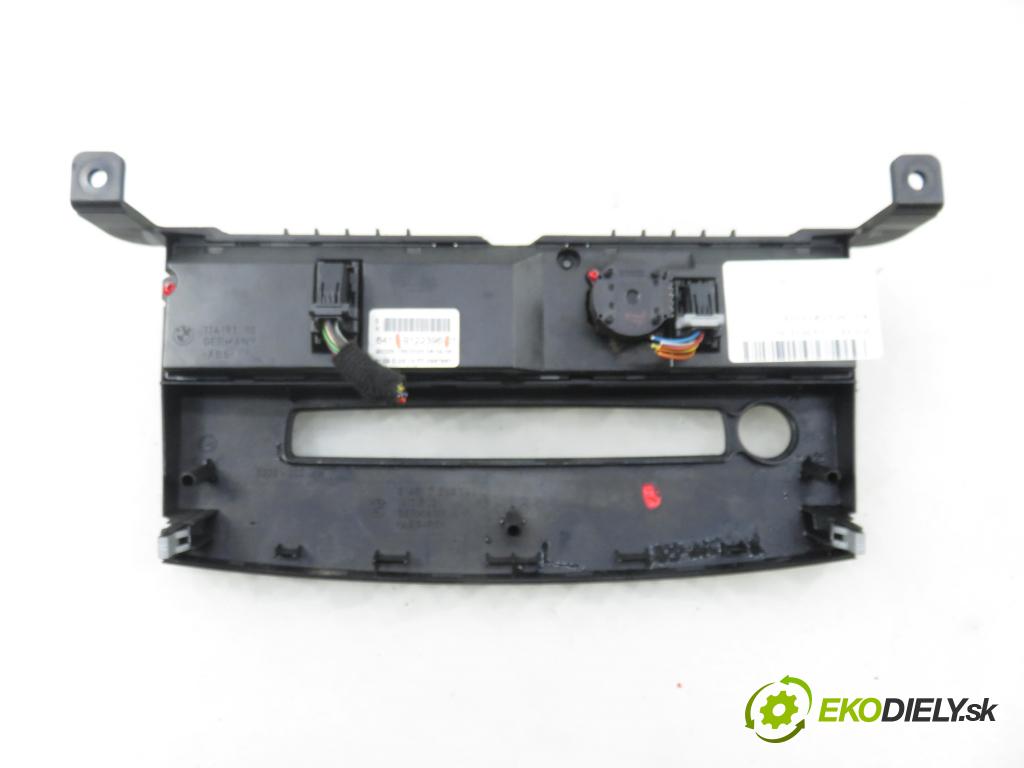 BMW 5 (E60) SEDAN 2006 120,00 520 d - M47 D20 (204D4) 1995,00 Panel topení KLIMATIZACE: 9122396