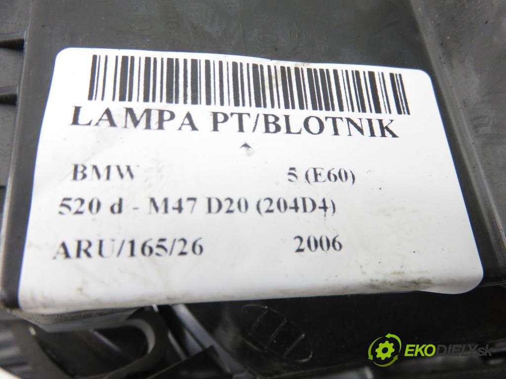 BMW 5 (E60) SEDAN 2006 120,00 520 d - M47 D20 (204D4) 1995,00 světlo pravé zadní 7165738