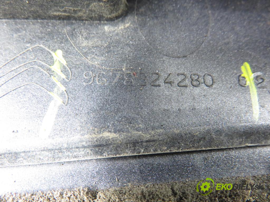 PEUGEOT 2008 I (CU_) KOMBI 2013 84,00 1.6 HDi - 9HD (DV6CTED) 1560,00 SVĚTLO bŕzd 9678324280