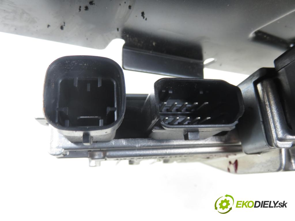 PEUGEOT 2008 I (CU_) KOMBI 2013 84,00 1.6 HDi - 9HD (DV6CTED) 1560,00 system Start brzdových svetiel 9801739380 ; 9802096780