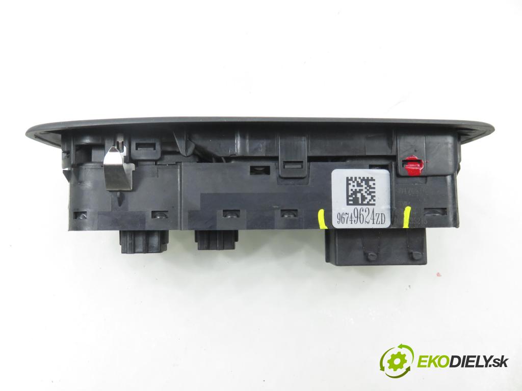 PEUGEOT 2008 I (CU_) KOMBI 2013 84,00 1.6 HDi - 9HD (DV6CTED) 1560,00 Panel ovládaní oken 96749624ZD