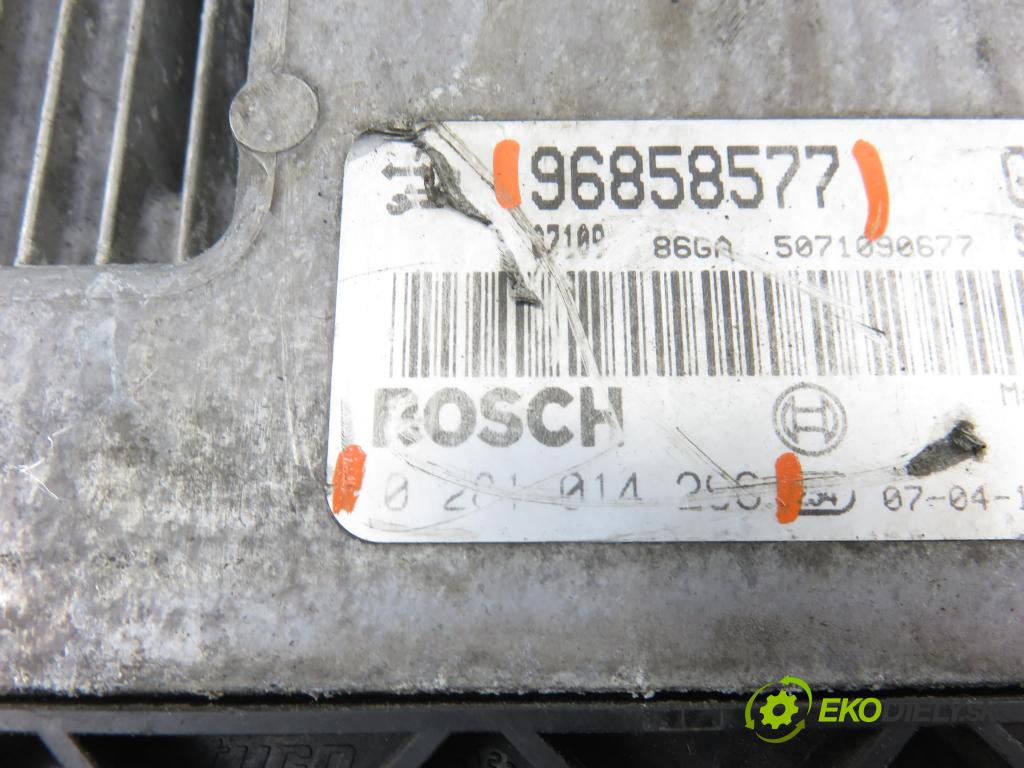 CHEVROLET CAPTIVA (C100, C140) SUV 2007 110,00 2.0 D 4WD 1991,00 Riadiaca jednotka Motor 0281014296 ; 96858577