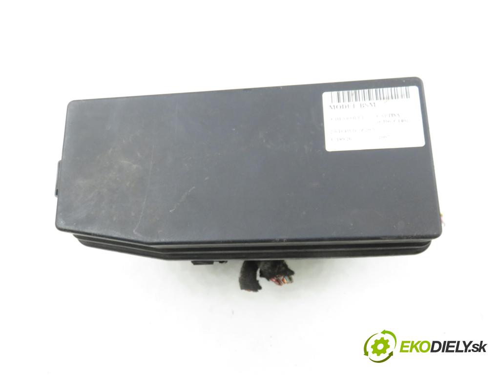 CHEVROLET CAPTIVA (C100, C140) SUV 2007 110,00 2.0 D 4WD 1991,00 Skrinka POJISTKY: 96821095