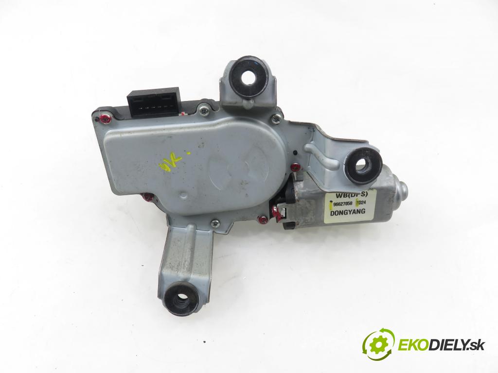 CHEVROLET CAPTIVA (C100, C140) SUV 2007 110,00 2.0 D 4WD 1991,00 motorek stěrače ZADNÍ: 96627058