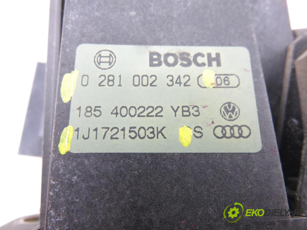SKODA OCTAVIA I Combi (1U5) KOMBI 2001 81,00 1.9 TDI 110 - ASV 1896,00 potenciometr plynového pedálu 1J1721503K ; 0281002342 (Potenciometr plynového pedálu)