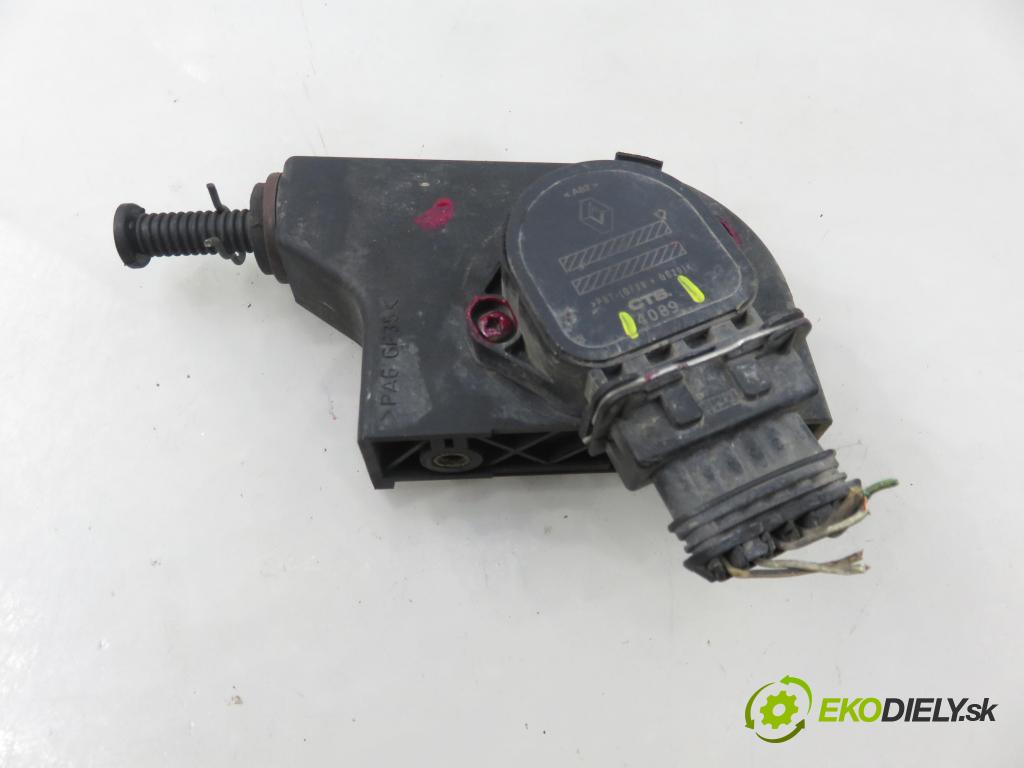 RENAULT SCENIC I (JA0/1_) MINIVAN 2001 75,00 1.9 dCi 102 - F9Q 732 1870,00 potenciometr plynového pedálu 7700431918 ; CTS4089 (Potenciometr plynového pedálu)