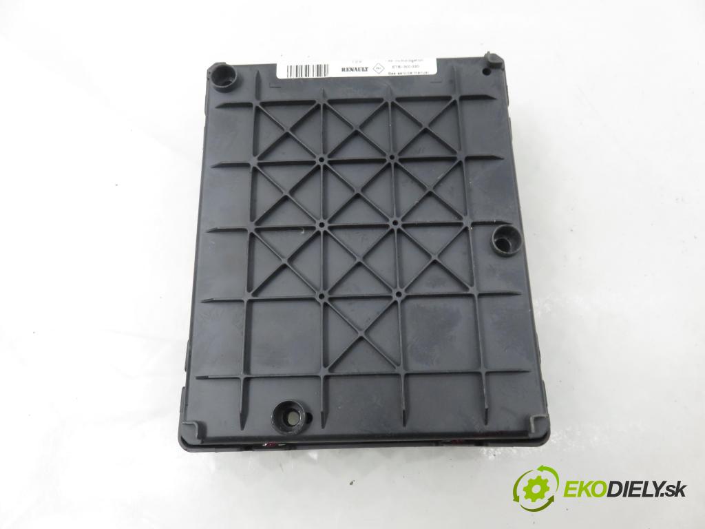 RENAULT SCENIC I (JA0/1_) MINIVAN 2001 75,00 1.9 dCi 102 - F9Q 732 1870,00 MODUL BSI S108502610G ; 8200029342B