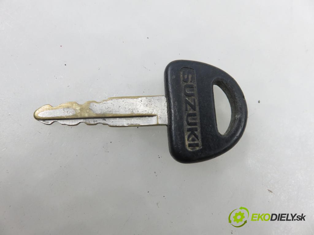 SUZUKI LJ 80 (OL) TERENOWY 1983 29,00 0.8 (LJ 80) - F8A 797,00 spinačka (Spínacia skrinka)