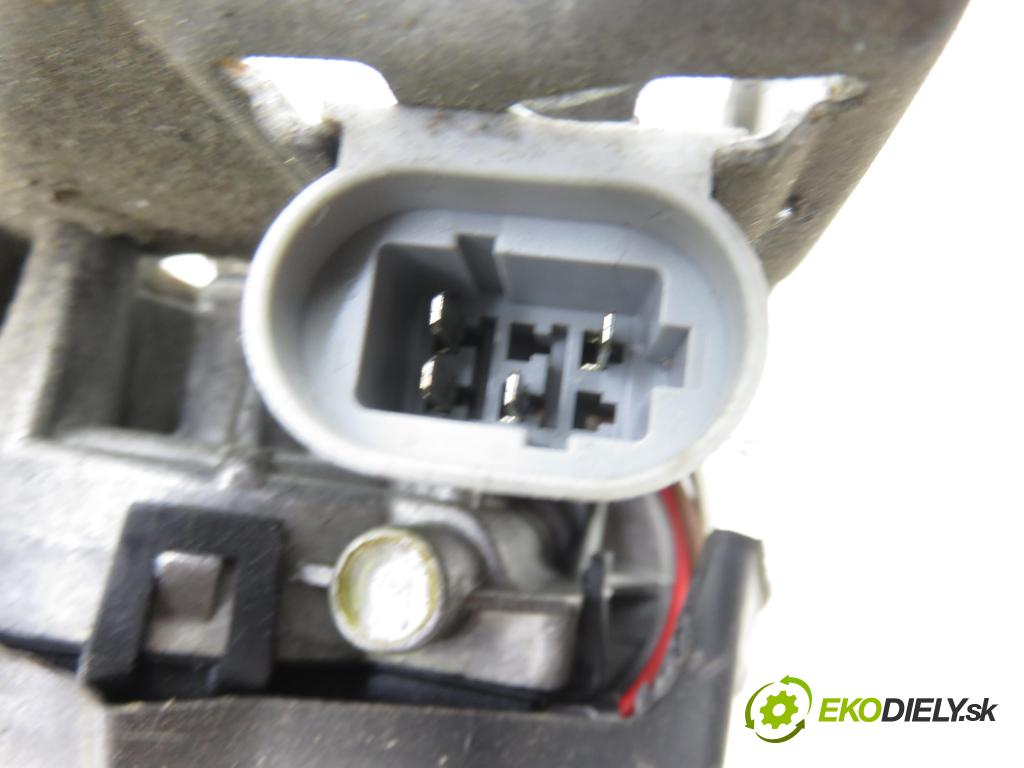 RENAULT SCENIC I (JA0/1_) MINIVAN 2001 75,00 1.9 dCi 102 - F9Q 732 1870,00 Motorček stieračov 0390241379 ; 8200106711 ; 3397020563