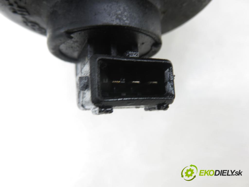 CHEVROLET CAPTIVA (C100, C140) SUV 2007 110,00 2.0 D 4WD 1991,00 Obal filtra paliva 96629454 (Obal palivového filtra)