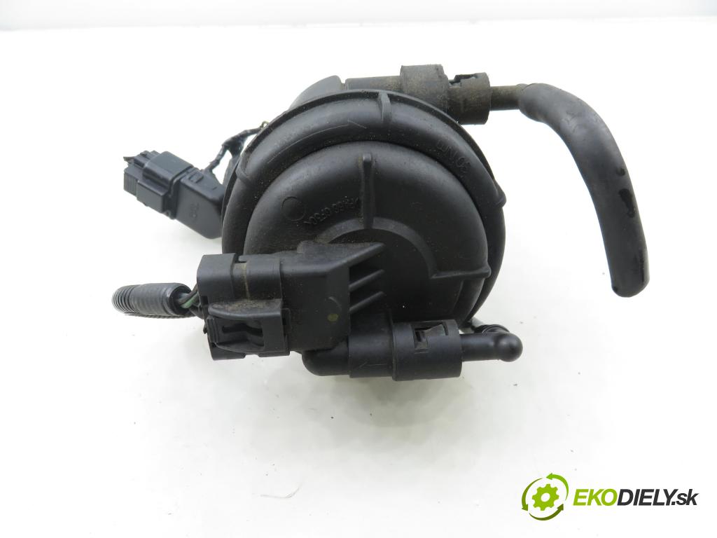 CHEVROLET CAPTIVA (C100, C140) SUV 2007 110,00 2.0 D 4WD 1991,00 Obal filtra paliva 96629454 (Obal palivového filtra)