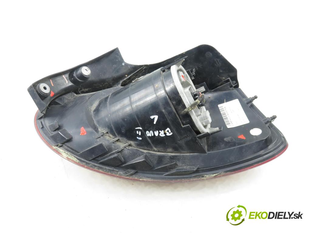 FIAT BRAVO II (198_) HB 2007 66,00 1.4 - 192 B2.000 1368,00 Svetlo ľavé zadné 51757544