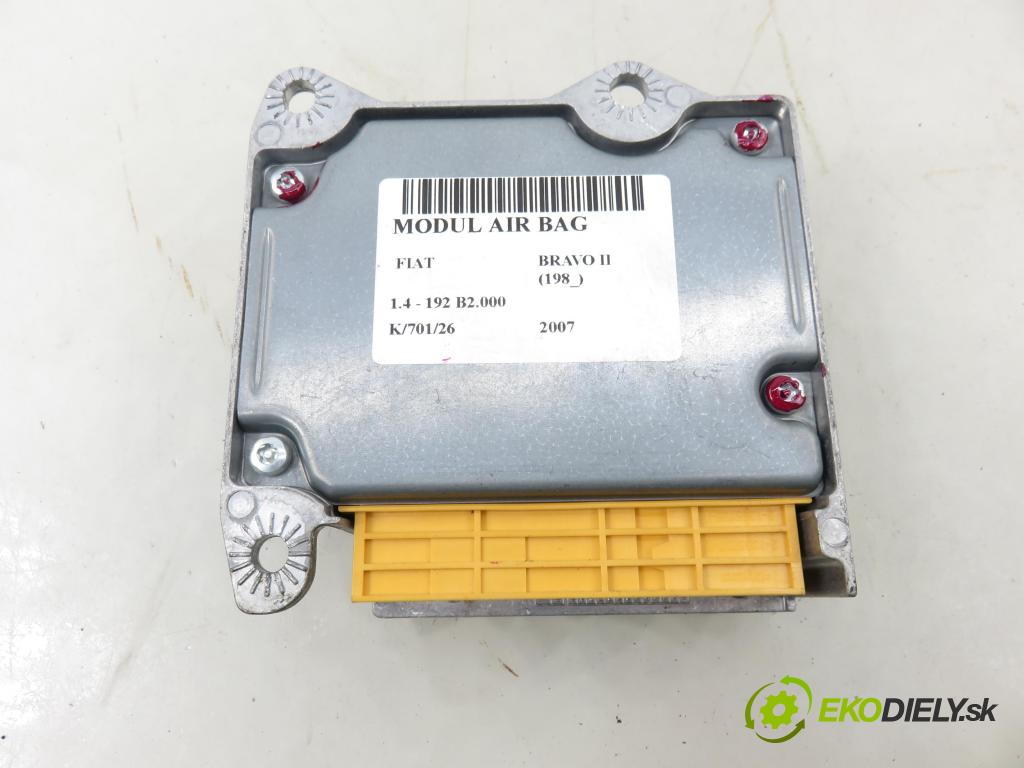 FIAT BRAVO II (198_) HB 2007 66,00 1.4 - 192 B2.000 1368,00 MODUL air BAG 51775402 ; 5WK43640