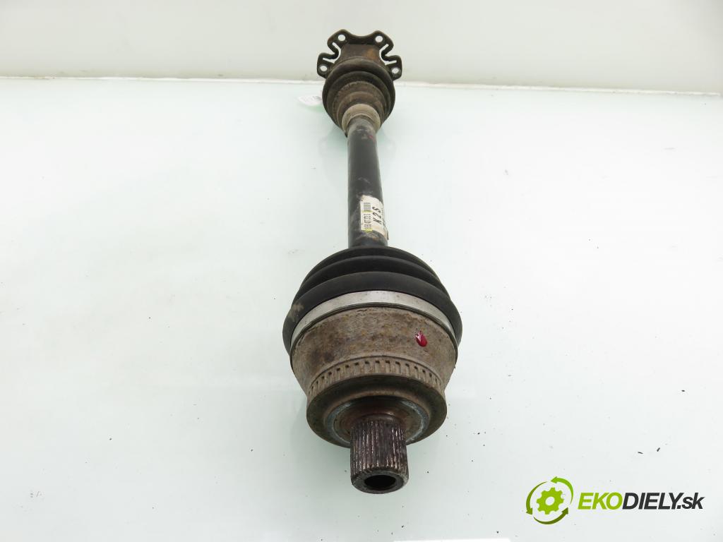 AUDI A4 Avant (8E5, B6) KOMBI 2002 96,00 1.9 TDI PD 130 - AVF 1896,00 Poloos PP 8E0407272S