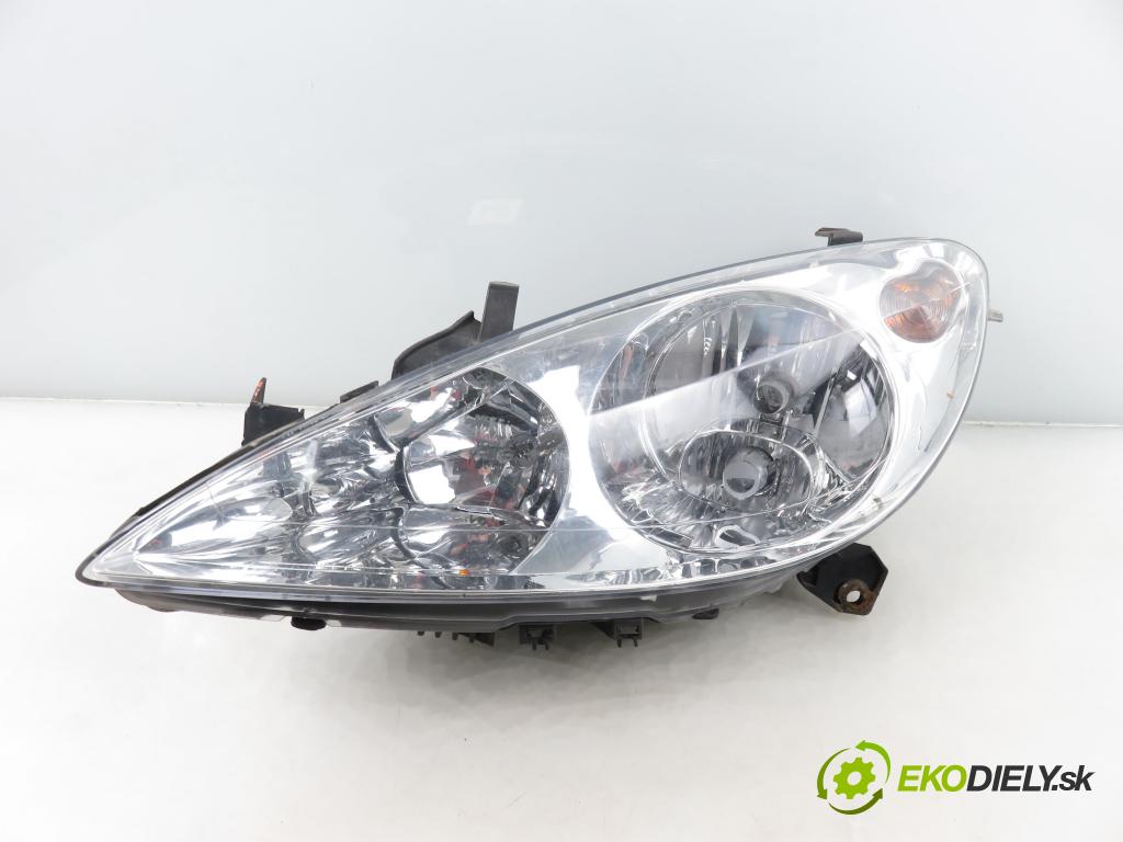 PEUGEOT 307 SW (3H) KOMBI 2002 79,00 2.0 HDI 110 - RHS 1997,00 světlo PP 