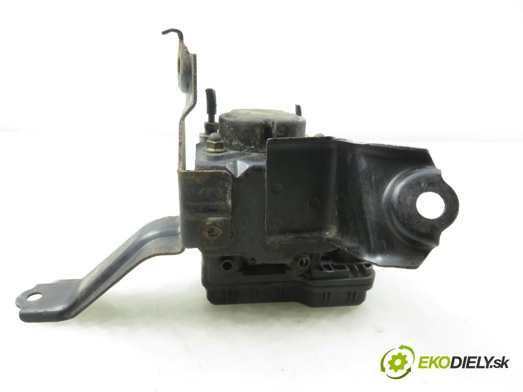 TOYOTA RAV 4 II (_A2_) SUV 2002 85,00 2.0 D-4D 4WD 116 - 1CD-FTV 1995,00 Pumpa ABS 4451042080 ; 8954142050 ; 1338000020 (Pumpa ABS)