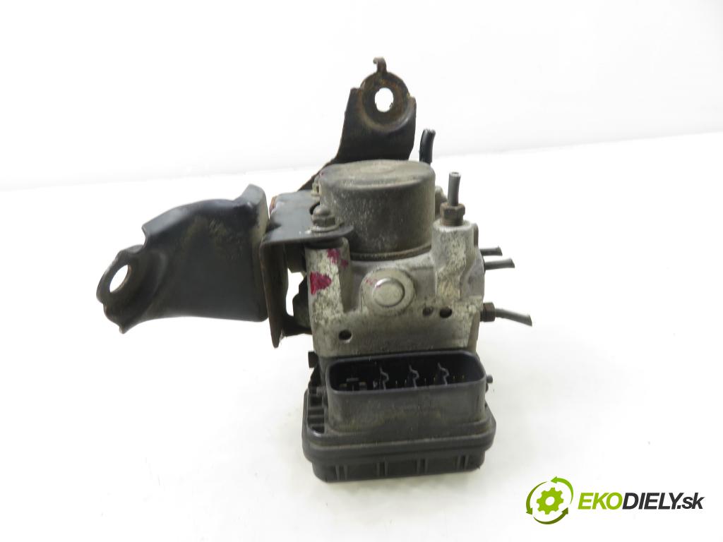 TOYOTA RAV 4 II (_A2_) SUV 2002 85,00 2.0 D-4D 4WD 116 - 1CD-FTV 1995,00 Pumpa ABS 4451042080 ; 8954142050 ; 1338000020 (Pumpa ABS)