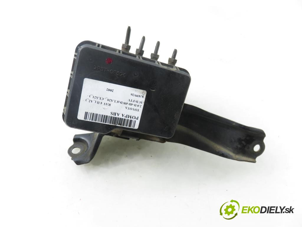 TOYOTA RAV 4 II (_A2_) SUV 2002 85,00 2.0 D-4D 4WD 116 - 1CD-FTV 1995,00 Pumpa ABS 4451042080 ; 8954142050 ; 1338000020 (Pumpa ABS)