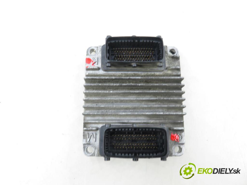 OPEL MERIVA A nadwozie wielkoprzestrzenne (MPV) (X03) MINIVAN 2003 74,00 1.6 16V - Z 16 XE 1598,00 Riadiaca jednotka Motor 12214810
