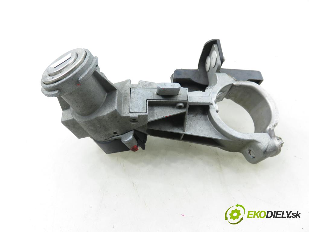 CITROEN NEMO Skrzynia (AA_) FURGON 2009 50,00 1.4 HDi - 8HS (DV4TED) 1398,00 spínačka 51799409 ; 01098401 (Spínací skříňka)