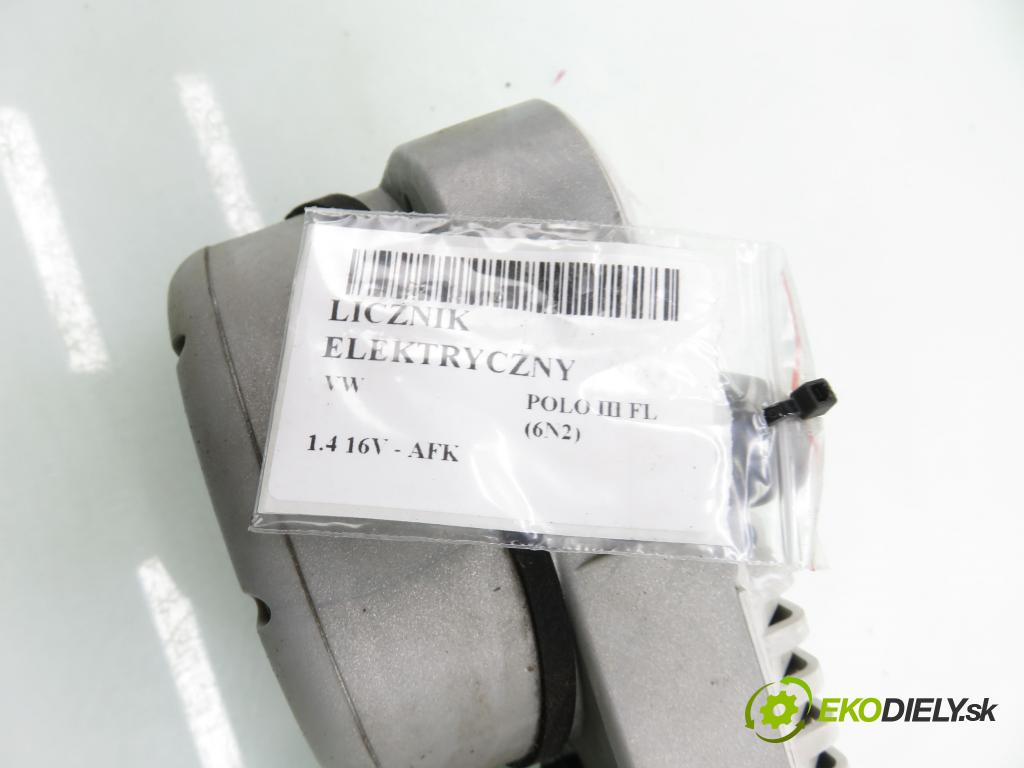 VW POLO (6N2) HB 1999 74,00 1.4 16V - AFK 1390,00 Prístrojovka elektrický 6N0920804 ; 0263627001