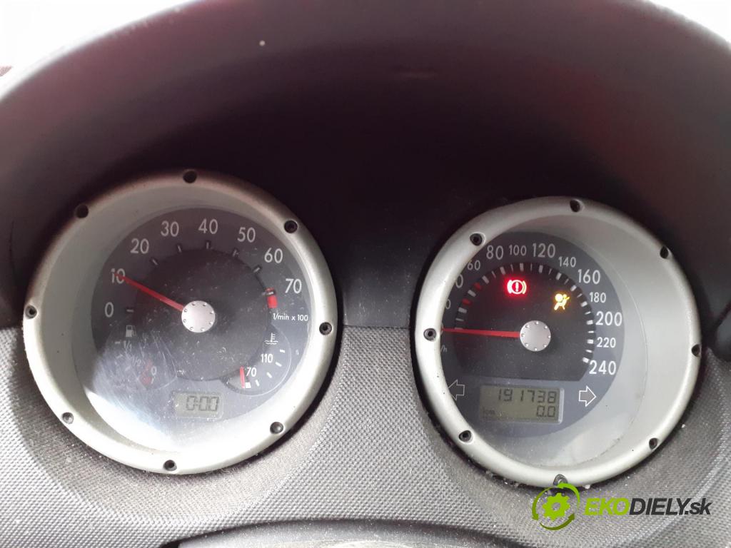 VW POLO (6N2) HB 1999 74,00 1.4 16V - AFK 1390,00 Prístrojovka elektrický 6N0920804 ; 0263627001