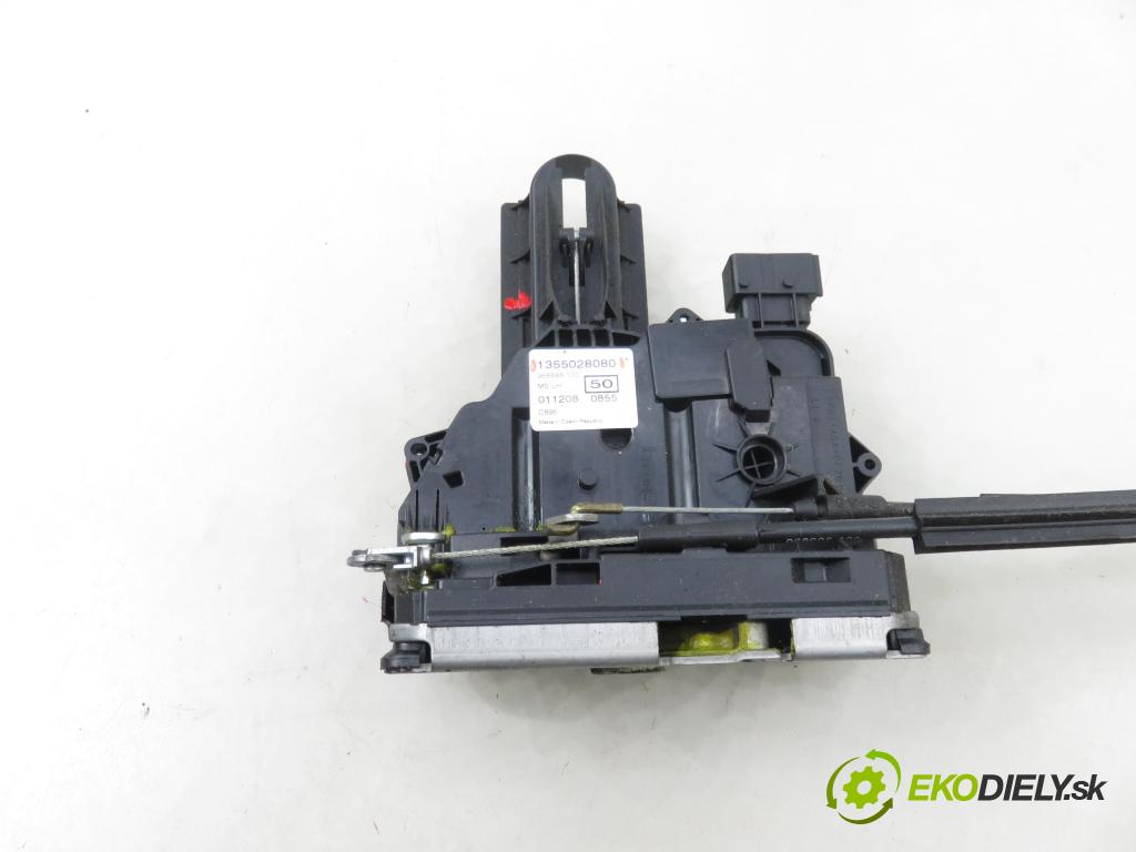 CITROEN NEMO Skrzynia (AA_) FURGON 2009 50,00 1.4 HDi - 8HS (DV4TED) 1398,00 zámok dvierka 1355028080