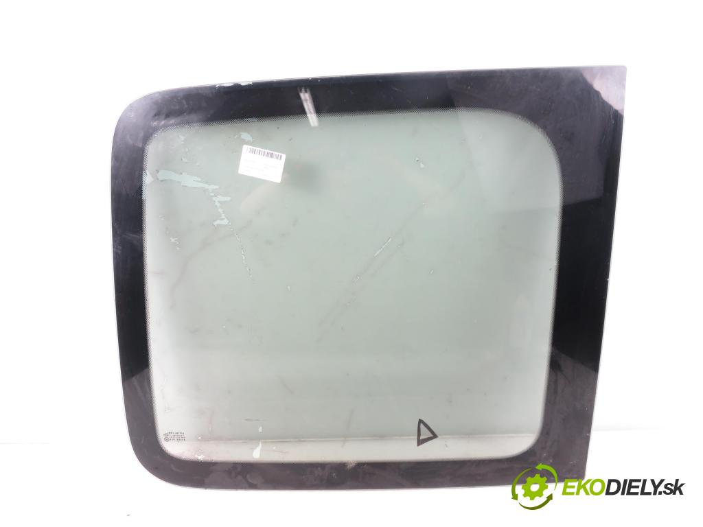 RENAULT MASTER II Skrzynia (FD) FURGON 2004 66,00 2.2 dCI 90 - G9T 750 2188,00 Okno dvierka ľavá strana 
