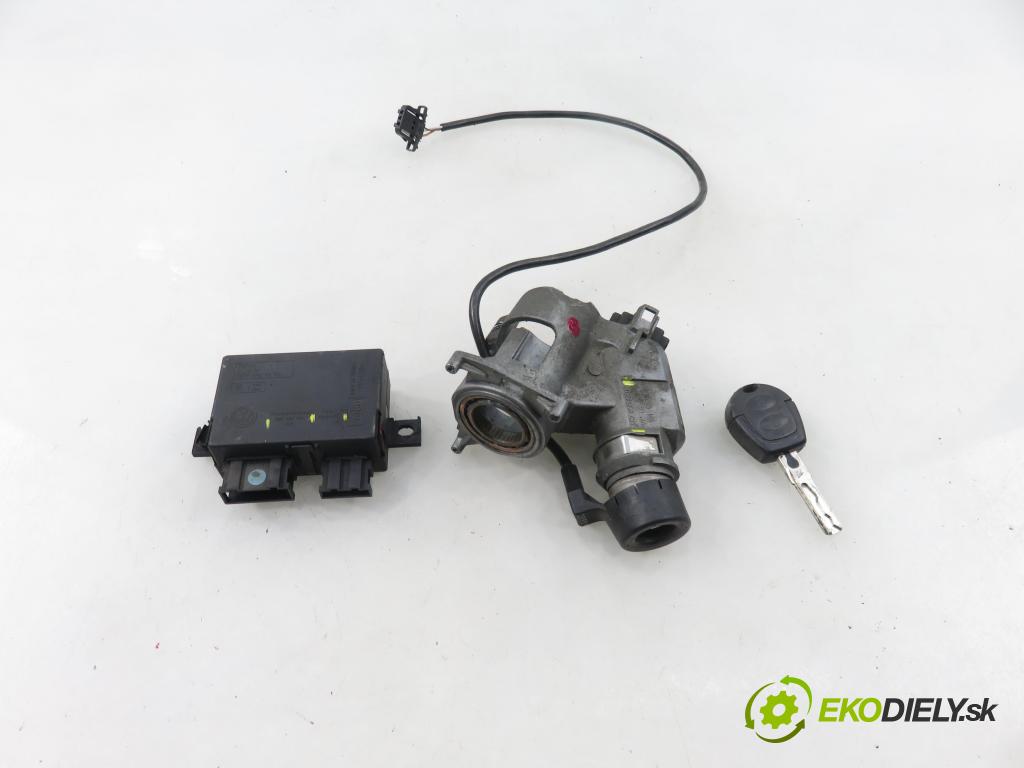 VW POLO (6N2) HB 1999 74,00 1.4 16V - AFK 1390,00 spinačka 357905851F ; 6X0953257 ; 73854302 (Spínacia skrinka)