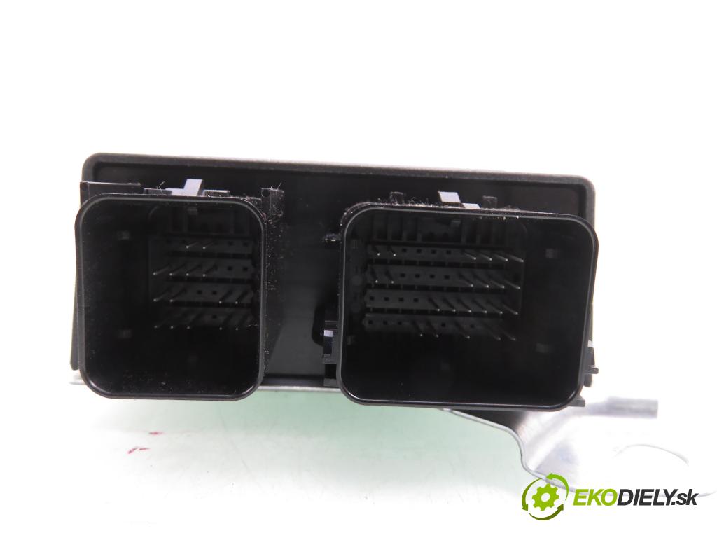 FORD MONDEO IV Turnier (BA7) KOMBI 2010 103,00 2.0 TDCi - QXBB 1997,00 MODUL air BAG 0285010836 ; AS7T14B321AC