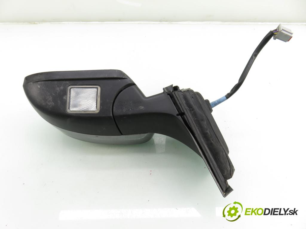 FORD MONDEO IV Turnier (BA7) KOMBI 2010 103,00 2.0 TDCi - QXBB 1997,00 Spätné zrkadlo LE