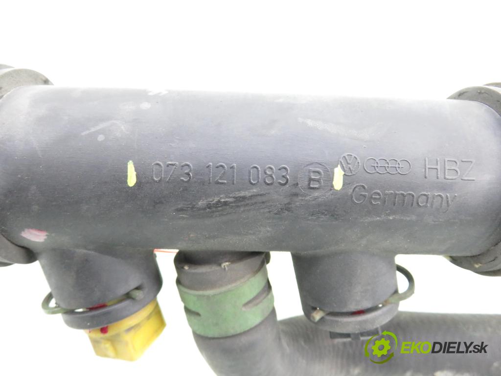 VW LT 40-55 I Platforma / podwozie (293-909) KABINA/PLATFORMA 1995 70,00 2.4 TD - ACL 2383,00 Rúra vody 073121083B