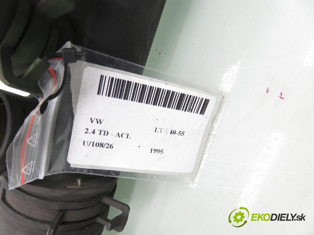 VW LT 40-55 I Platforma / podwozie (293-909) KABINA/PLATFORMA 1995 70,00 2.4 TD - ACL 2383,00 Rúra vody 073121083B