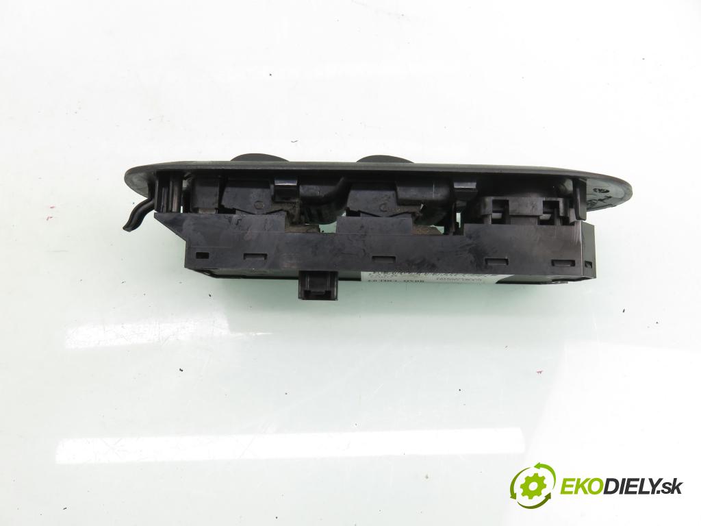 FORD MONDEO IV Turnier (BA7) KOMBI 2010 103,00 2.0 TDCi - QXBB 1997,00 Panel ovládania okien 7S7T14A132AB