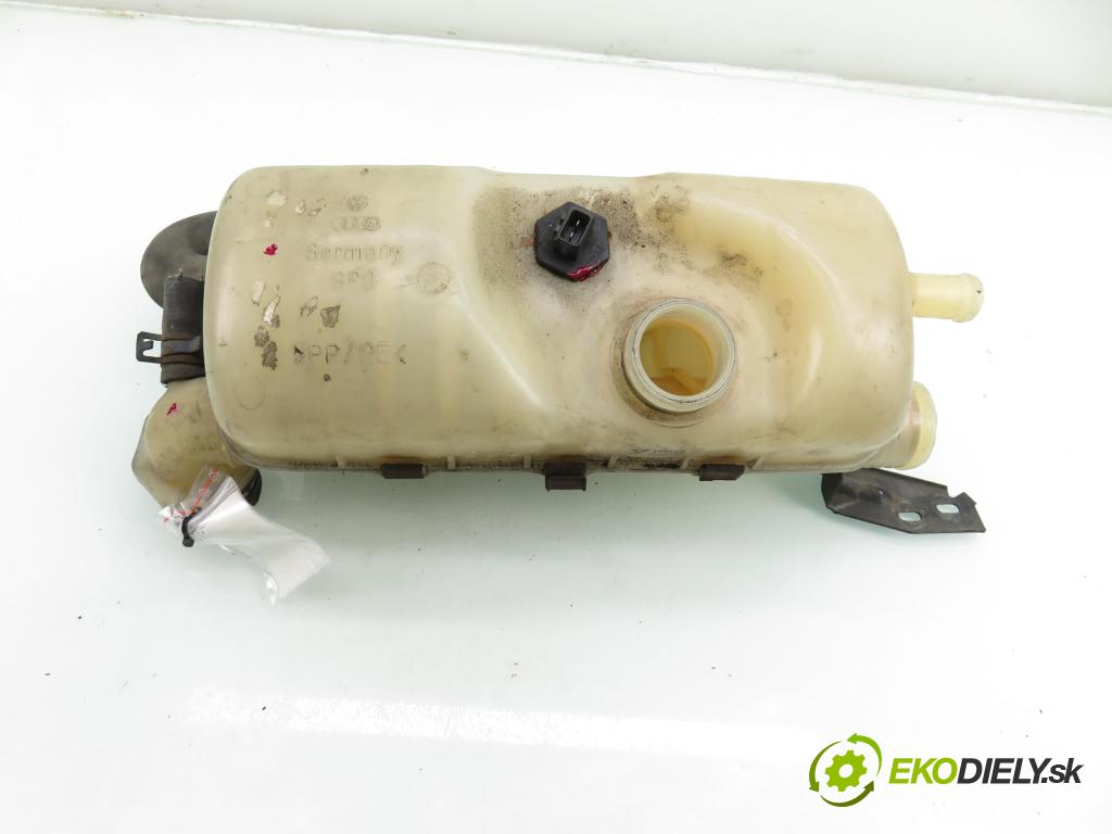 VW LT 40-55 I Platforma / podwozie (293-909) KABINA/PLATFORMA 1995 70,00 2.4 TD - ACL 2383,00 nádržka NÁHRADNÍ 075121405G
