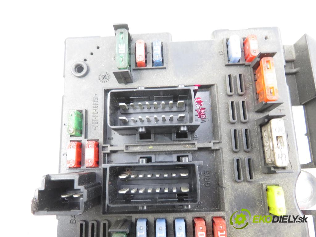 PEUGEOT 206 liftback (2A/C) HB 2005 50,00 1.4 HDi 8V 70 - 8HZ 1398,00 MODUL BSM 9657608780