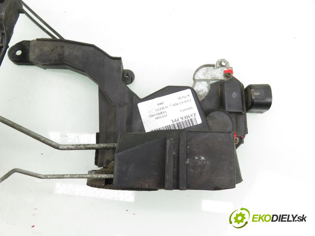 TOYOTA AVENSIS VERSO (_M2_) MINIVAN 2004 85,00 2.0 D (CLM20_) - 1CD-FTV 1995,00 zámok PPE