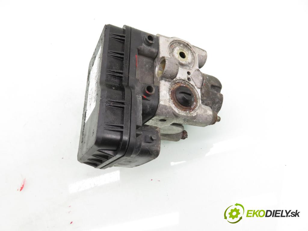 TOYOTA AVENSIS VERSO (_M2_) MINIVAN 2004 85,00 2.0 D (CLM20_) - 1CD-FTV 1995,00 pumpa ABS 8954144130 ; 4451044110 (Pumpa ABS)