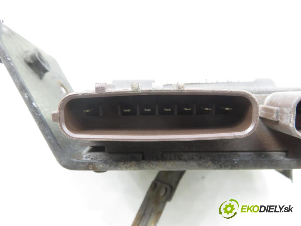 TOYOTA AVENSIS VERSO (_M2_) MINIVAN 2004 85,00 2.0 D (CLM20_) - 1CD-FTV 1995,00 řídící jednotka vstřiku 8987126010 ; 1310001280