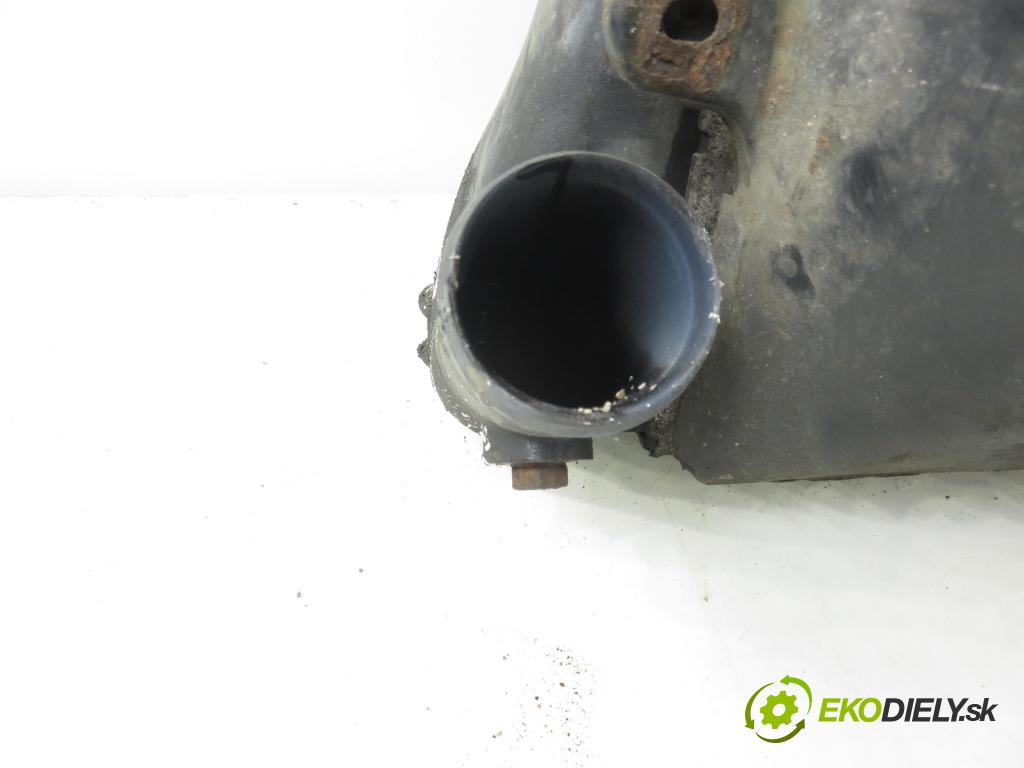 VW LT 40-55 I Platforma / podwozie (293-909) KABINA/PLATFORMA 1995 70,00 2.4 TD - ACL 2383,00 chladič vody 075121253K