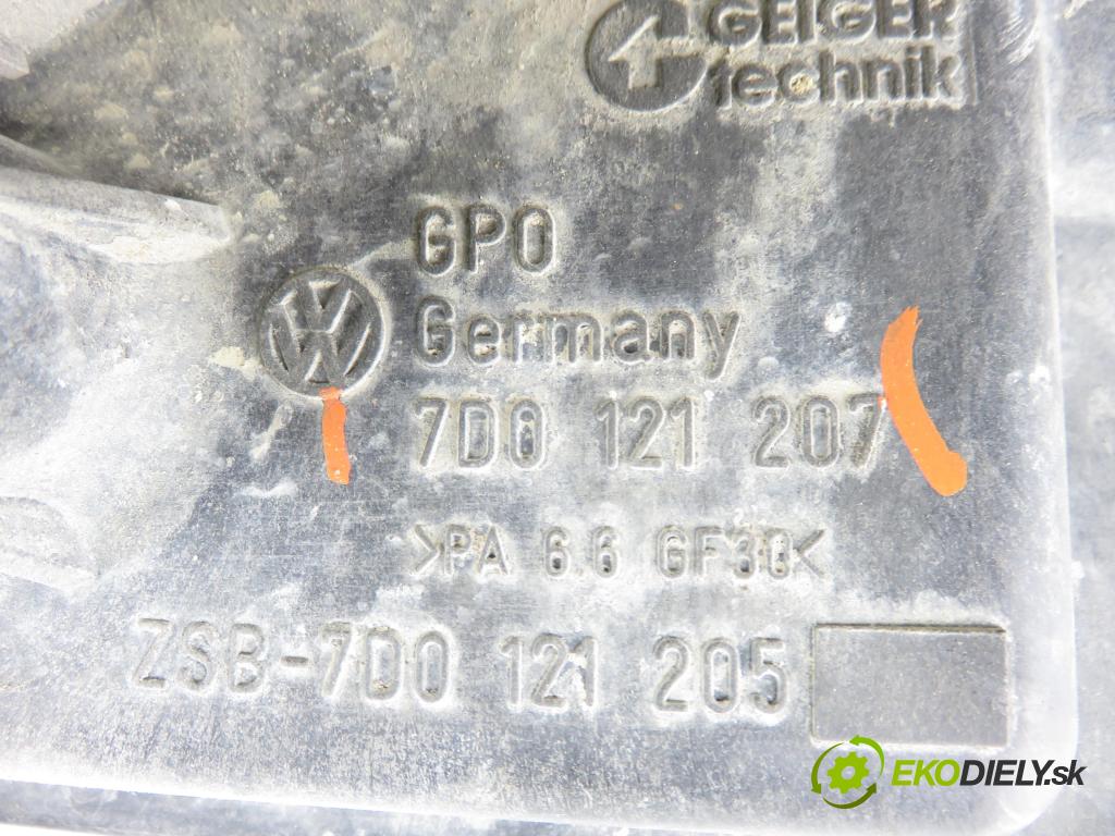 VW TRANSPORTER IV Autobus (70XB, 70XC, 7DB, 7DW, 7DK) BUS 1997 57,00 2.4 D 78 2370,00 ventilátor chladič vody 7D0121207